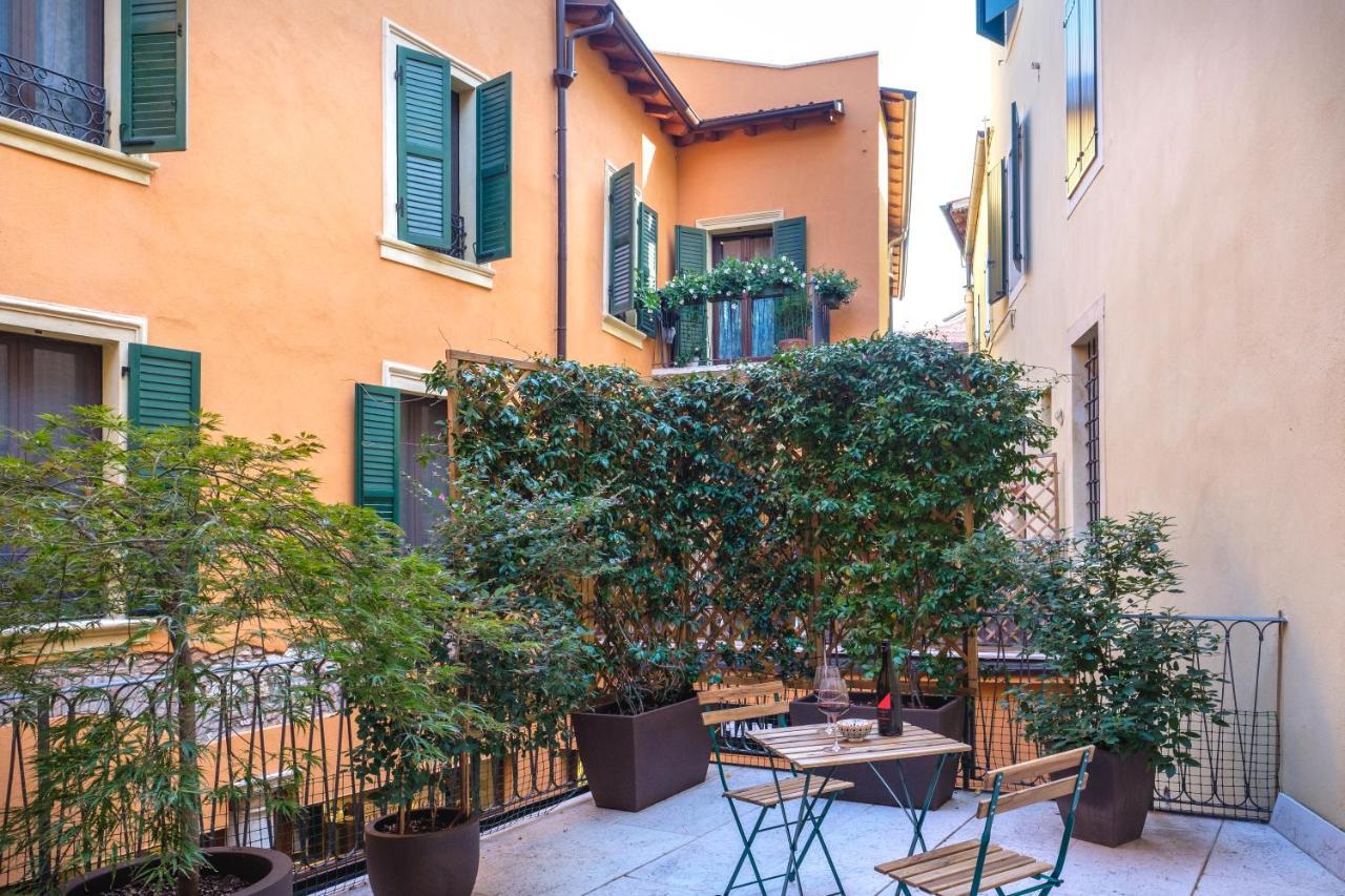 La Terrazza In Centro Apartamento Verona Exterior foto